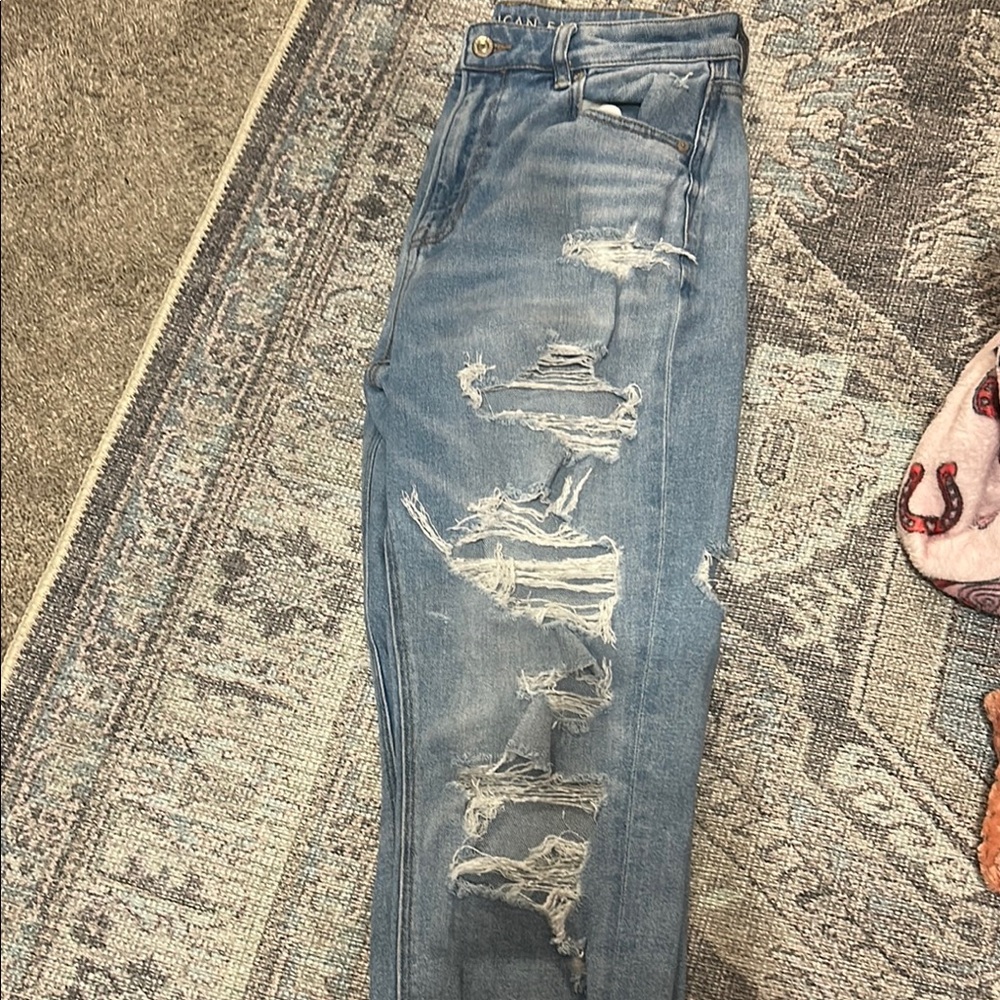American Eagle Distressed Blue Jeans